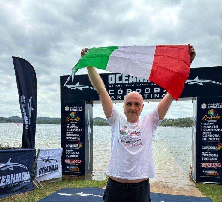 Il tifernate Francesco Serafini unico italiano al circuito di nuoto in acque libere "Oceanman" in Argentina