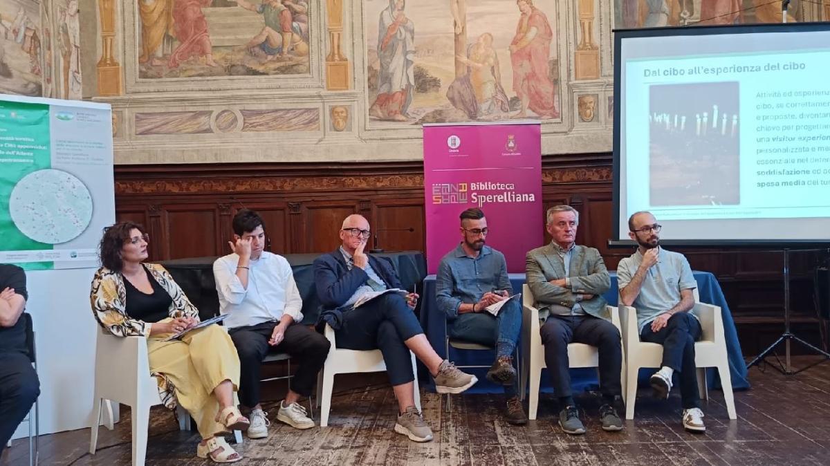 Ora c'è anche l' "Atlante enogastronomico" dell'Appennino umbro marchigiano: presentato a Gubbio