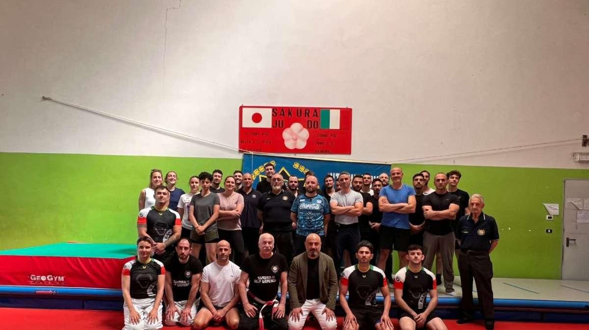Concluso dal Sakura Judo Ponte San Giovanni e dal Csen il corso di Self Defence riservato agli agenti della polizia locale