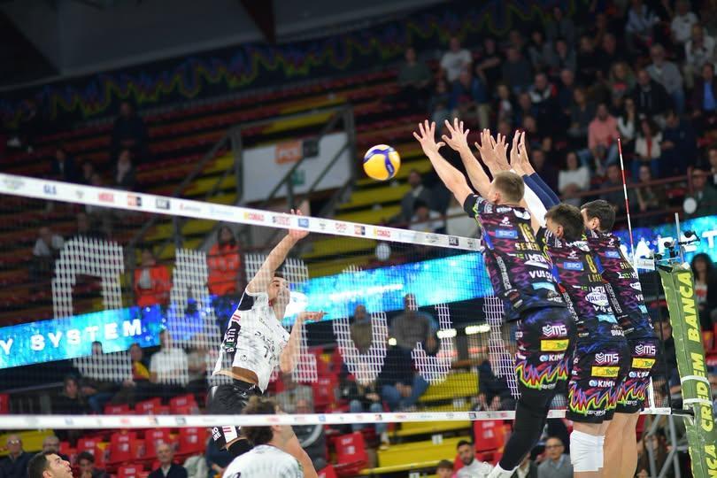 La Sir Susa Scai Perugia ha battuto Padova 3-0, ma mostrando qualche sofferenza