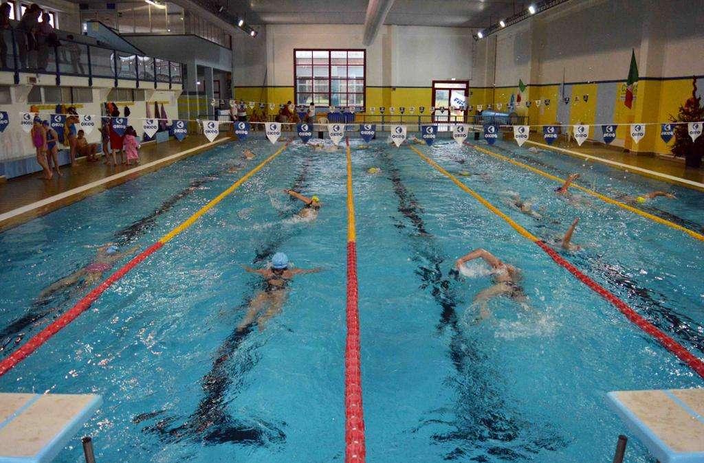 A Città di Castello tutto è pronto per la 25 ore di nuoto: si inizia sabato 28 alle ore 11