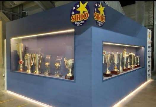 Oggi al PalaBarton l'inaugurazione della mostra permanente del trofei vinti dalla Sirio Volley