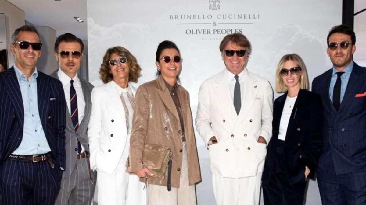 Li avete già comprati i nuovi occhiali di Brunello Cucinelli? A partire da 403 euro...