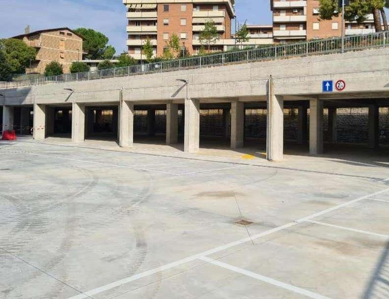 Primo passo per far diventare "Ellera 2000" un "gioiello" per Corciano: sabato si inaugura il parcheggio