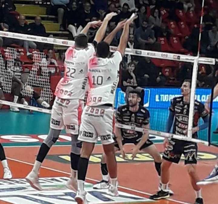 Sir Susa Vim Perugia-Pallavolo Padova: 3-0 vittoria netta!!!!