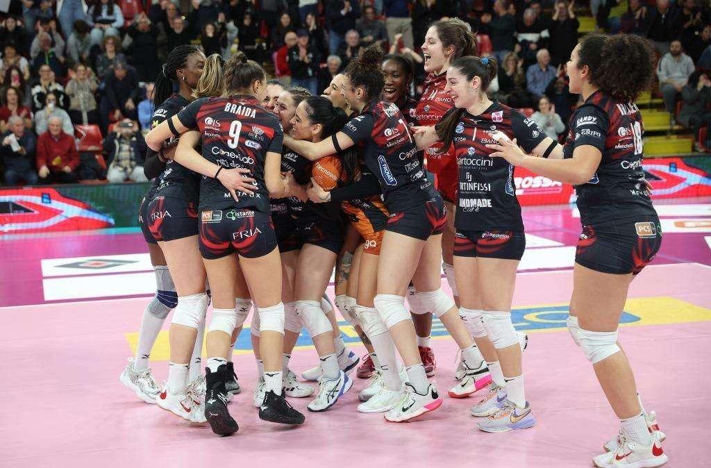 Venerdì si chiude la stagione della Bartoccini Perugia: ultima sfida e poi la grande festa per l'A1