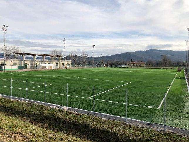 A Magione ecco il nuovo campo da calcio in erba sintetica