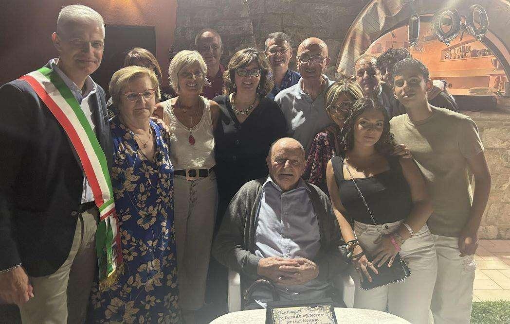A Deruta la festa più bella! I magnifici 100 anni di Corrado Paliani insieme al sindaco, parenti e amici