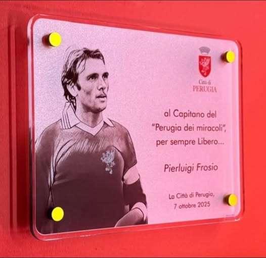 Onore alla memoria di Pierluigi Frosio: intitolato a lui lo spazio degli spogliatoi del Curi