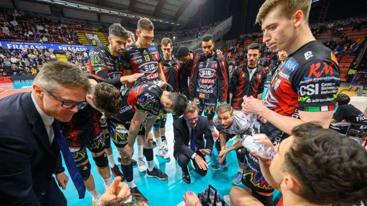 Il punto sui playoff scudetto di volley maschile dopo gara-1 dei quarti: Sir Perugia ok!