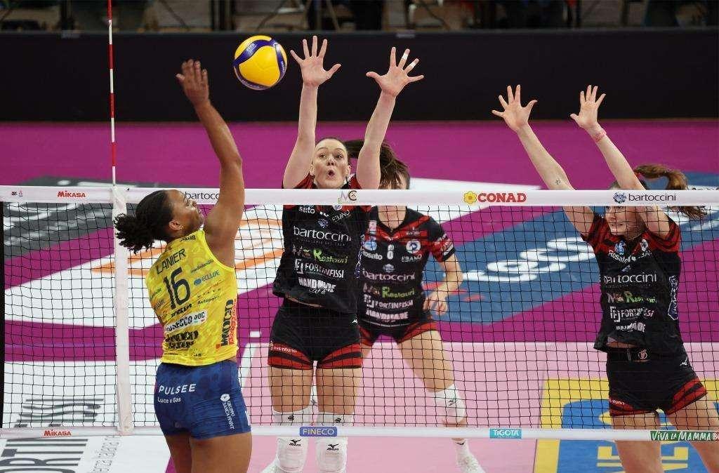 La Bartoccini Perugia alla prima trasferta stagionale in A1 femminile contro la Savino Del Bene Scandicci
