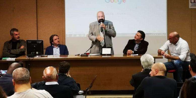 La radio al centro dell'informazione sportiva in un corso di aggiornamento
