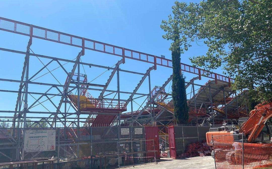 Tanti imprevisti nei lavori sulla Curva Nord del Curi, ma a metà settembre i tifosi andranno sugli spalti