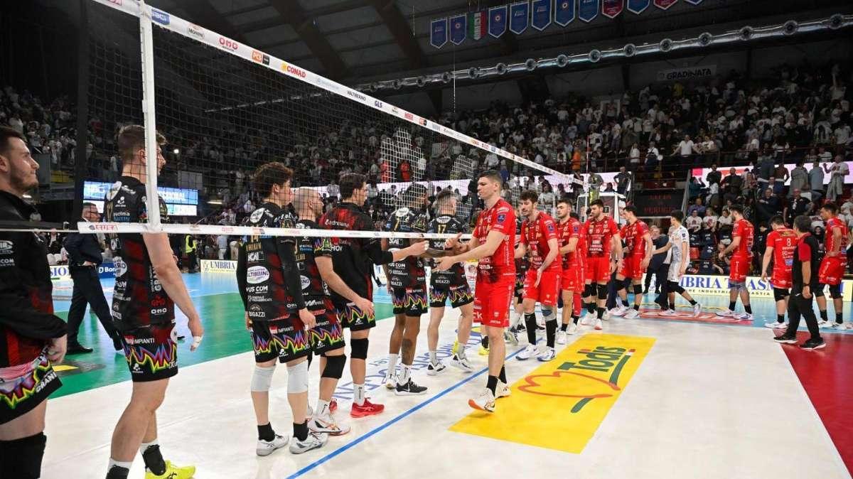 Cresce l'attesa per Sir Susa Vim Perugia-Lube Civitanova: si gioca domani alle 20.30 (LIVE su www.perugia24.net)