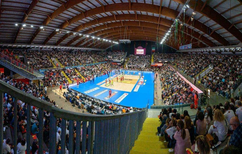 Stasera alle 20.30 (LIVE su www.perugia24.net) la Sir Perugia inizia contro la Lube il sogno verso lo scudetto di volley maschile