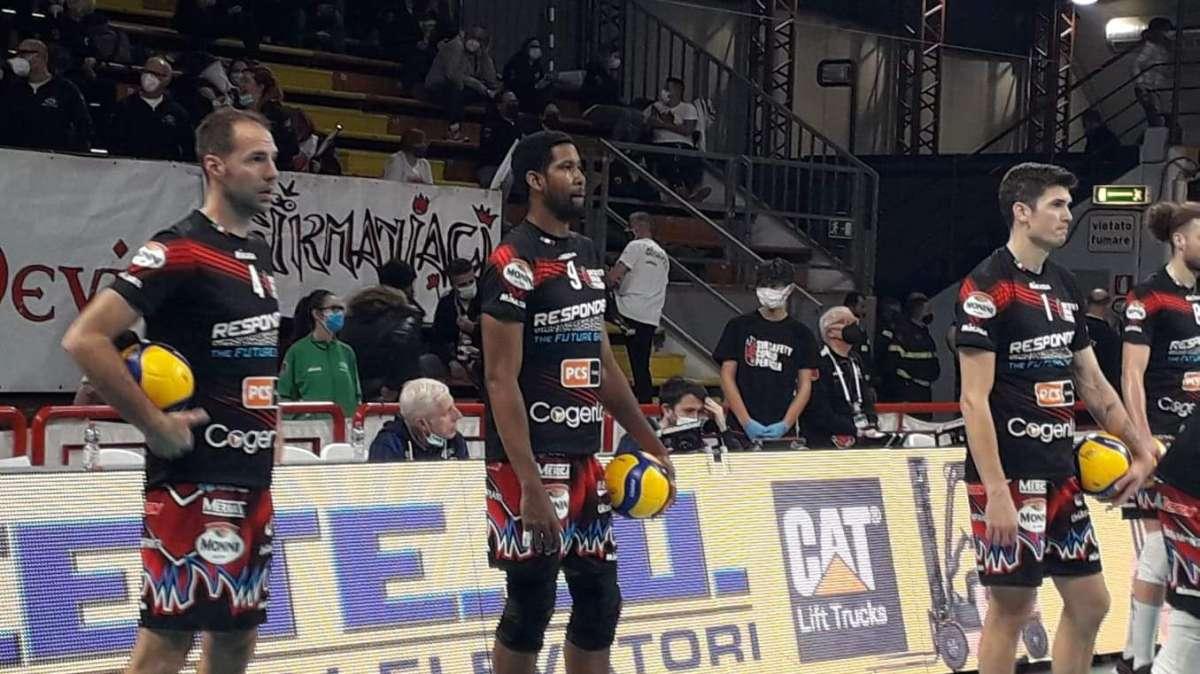Sir Safety Conad Perugia-Allianz Milano: 3-0 Perugia è la capolista !!!!!