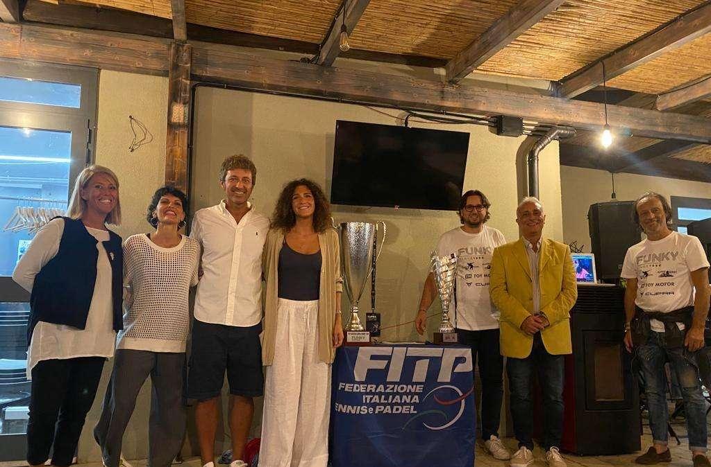 Presentata a Perugia la nuova edizione della Funky e Pink Cup di padel