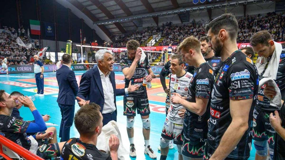 Che brivido al PalaBarton! Ma alla fine la Sir Safety Susa Perugia batte Milano!
