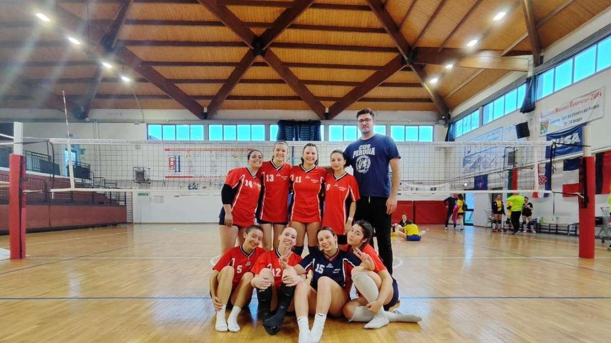 Il Cus Perugia battuto dal Cus Camerino all'esordio agli Universitari di volley femminile