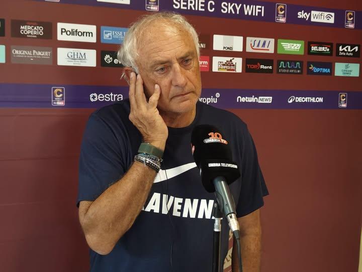 "Ma perchè voi tifosi ce l'avete con me? Io amo Perugia e vengo spesso, ma non capisco i fischi e le offese"