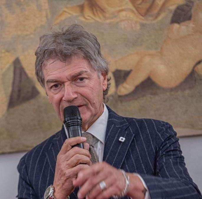 Dalla città di Perugia il "Baiocco d'oro" al campione Giancarlo Antognoni