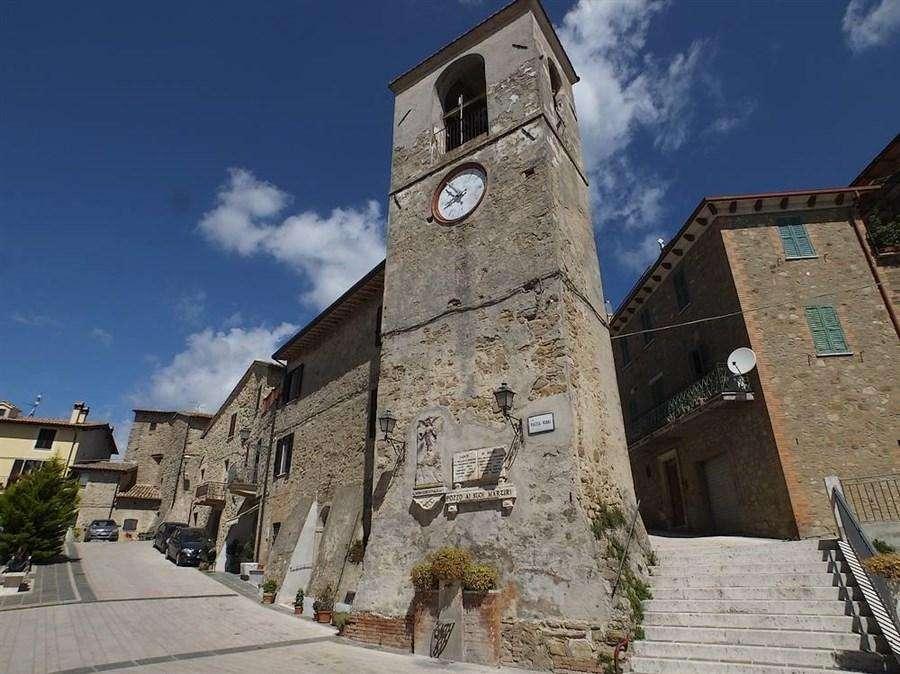 Il caso di Pozzo che diventa zona rossa! Non si può entrare nel paese e nemmeno uscire!
