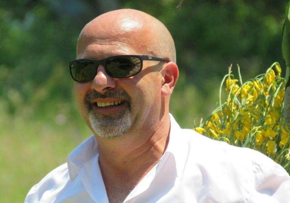 Tragico incidente stamani in Umbria: Tito muore a 59 anni alla guida del suo camion