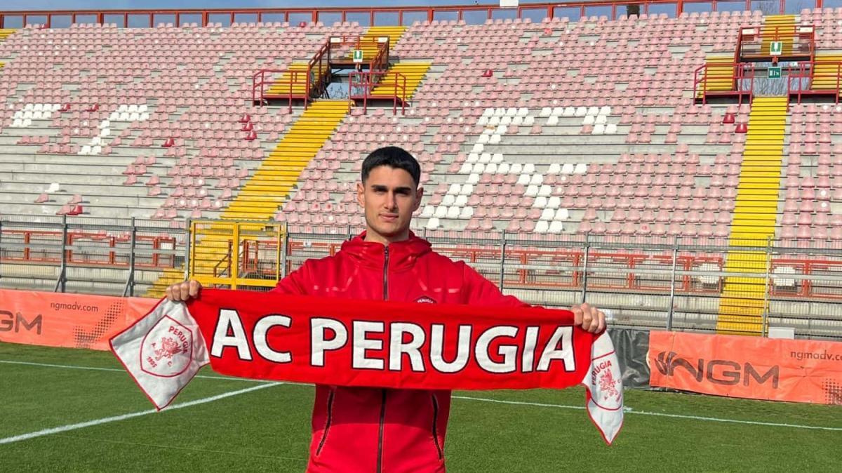Stramaccioni, Moro e Tozzuolo oggi indosseranno per primi le nuove maglie del Perugia