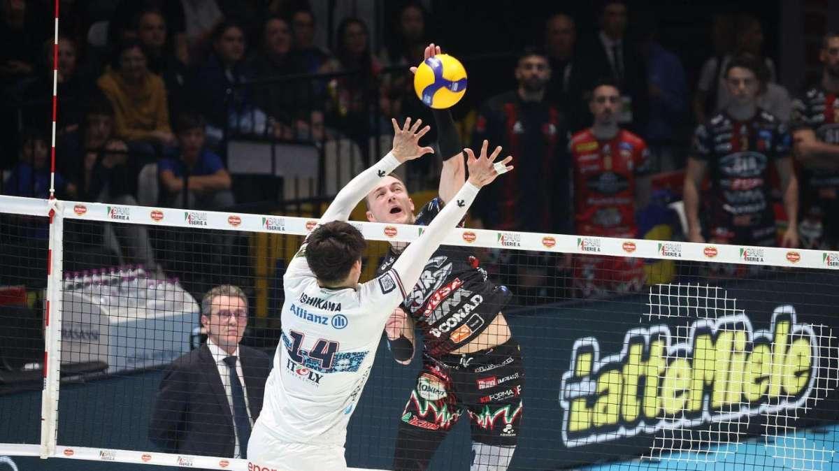 Cresce l'attesa per la sfida Sir Susa Vim Perugia-Milano: in palio la finale scudetto di volley maschile