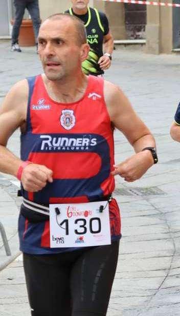 Che soddisfazione portare a termine la prima maratona! La gioia di Mauro!