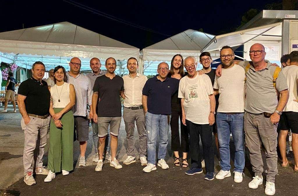 L'Ellera Calcio ha scelto di aprirsi al territorio: a cena alla sagra di Chiugiana insieme alla Giunta Comunale