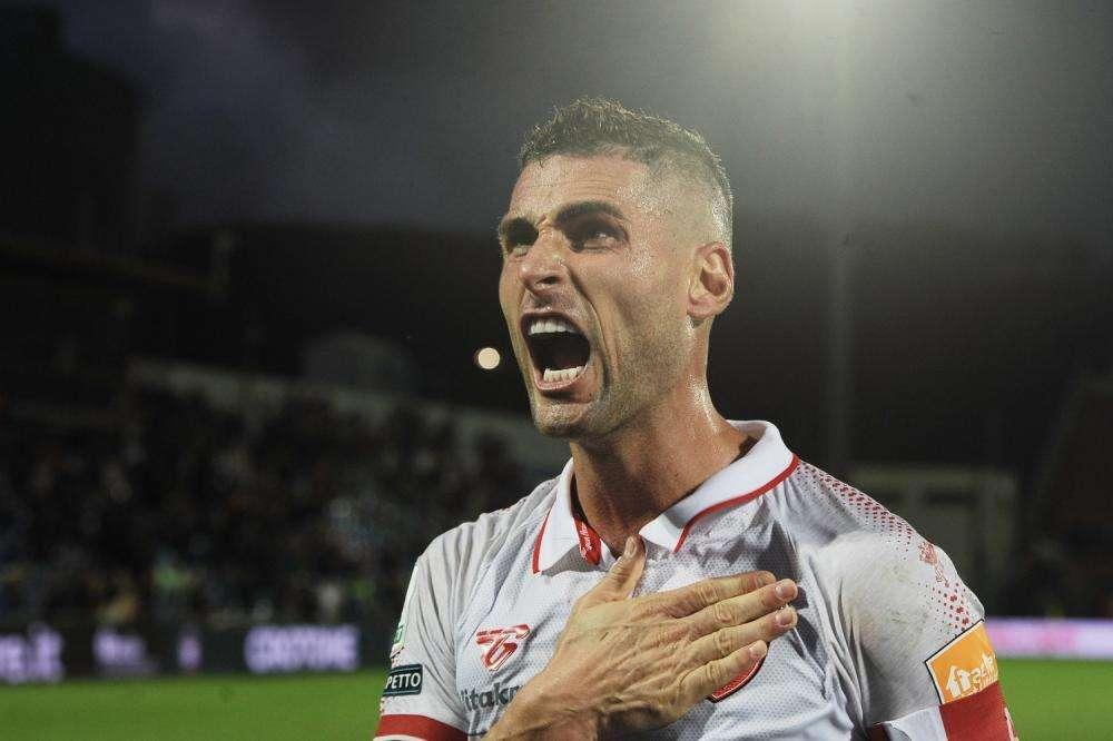 Anche il Catania ha messo nel mirino Aleandro Rosi: tanto mercato sull'ex grifone