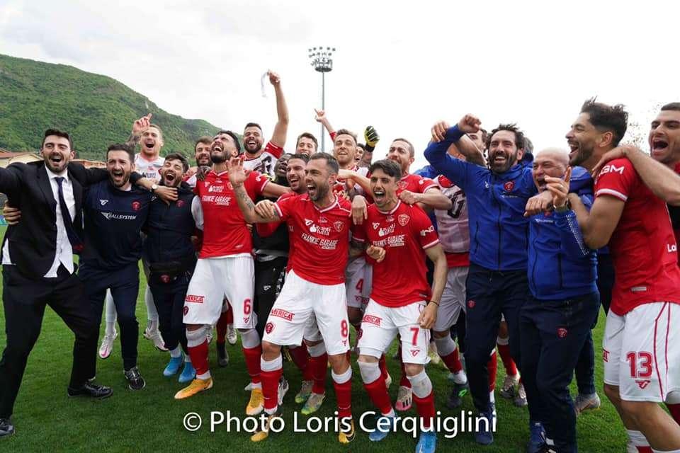 Perugia in festa! "Ai giocatori stamattina i filmati di incoraggiamento delle loro famiglie e qualcino ha pianto"
