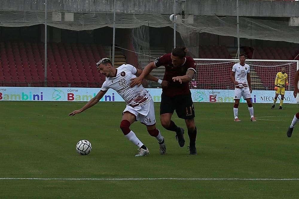 Il Perugia cerca un esterno sinistro e piace il "terzino goleador" della Reggina
