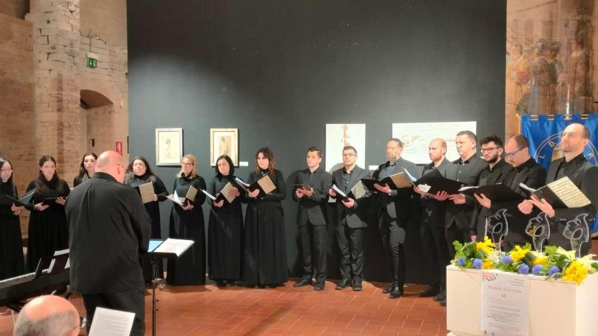 Domenica alla Sala dei Notari di Perugia il concerto di Libercantus Ensemble 