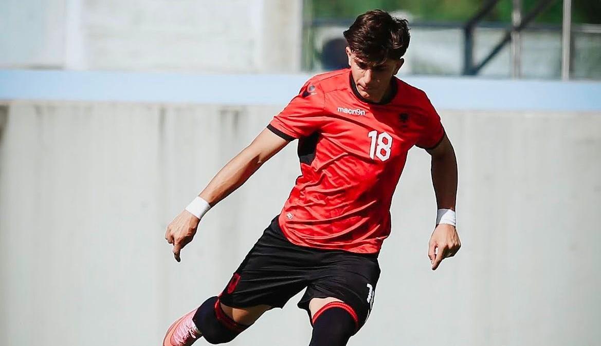 Ufficiale: torna al Perugia l'attaccante Sheji, ex Torino e nazionale Under 19 dell'Albania