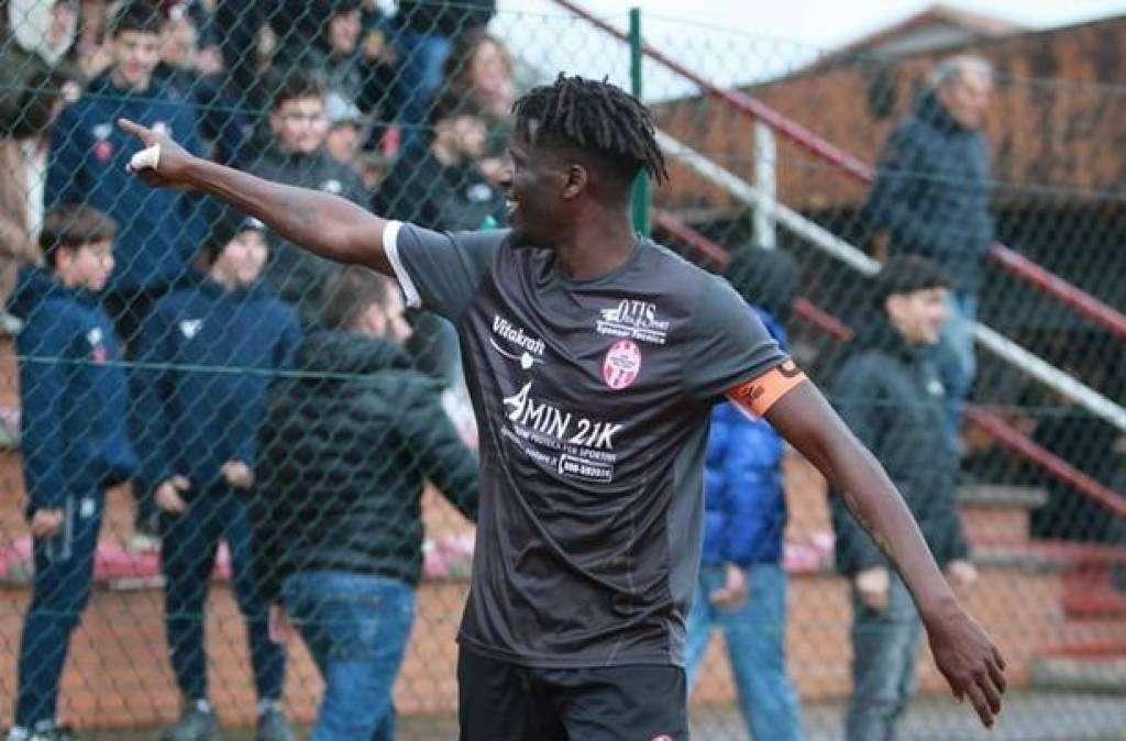 A Castiglione del Lago sono tutti per Bebeto e sognano per lui quel premio ai 20 gol... 