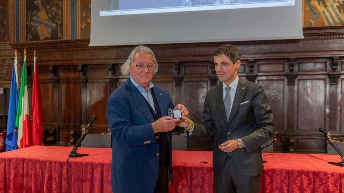 Consegnato a Massimo Bistocchi il "Baiocco d'oro" della città di Perugia