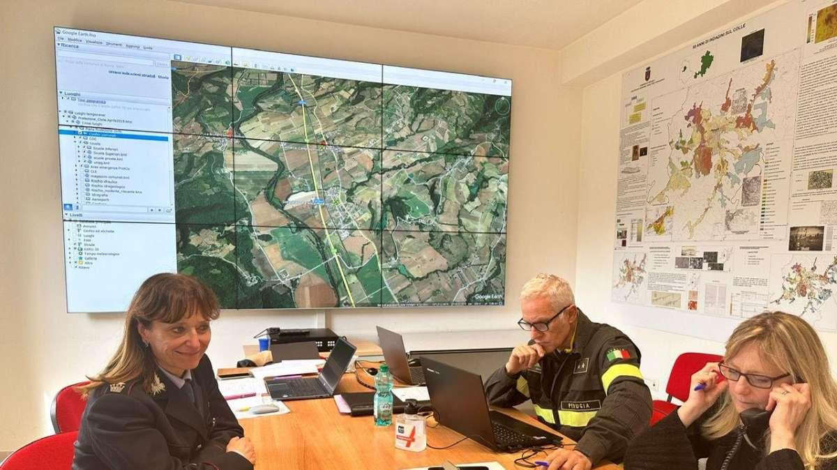 Anche a Perugia tante segnalazioni di danni dal terremoto: case inagibili e sfollati