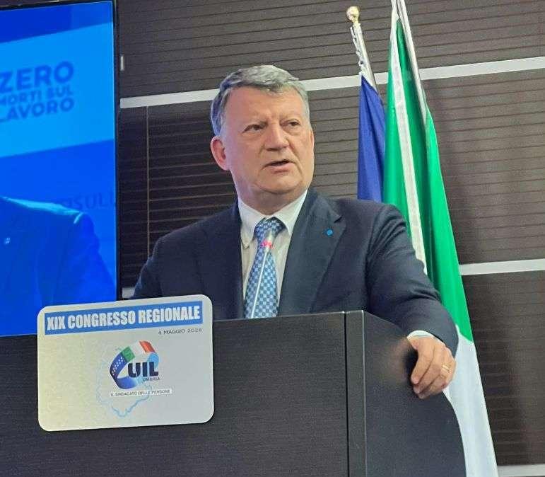Maurizio Molinari rieletto segretario generale della Uil auspicando "un grande Piano industriale e di sviluppo per l’Umbria"