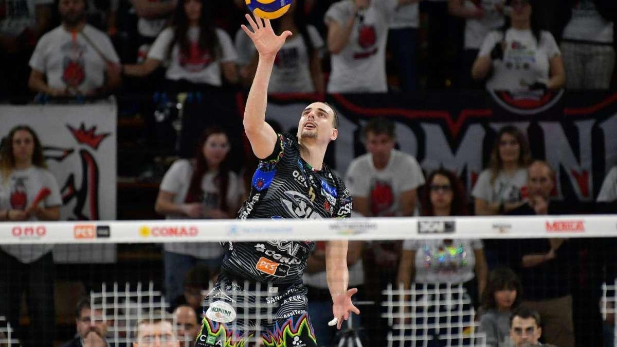 "Contro Piacenza sarà una serie di semifinale molto difficile per Perugia, ma non vediamo l'ora di iniziarla!"