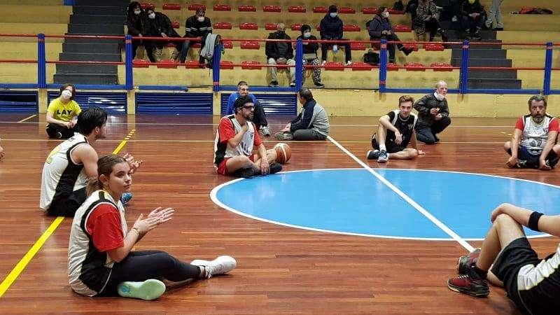 Ma che bella iniziativa a Città di Castello per l'integrazione attraverso il basket! 