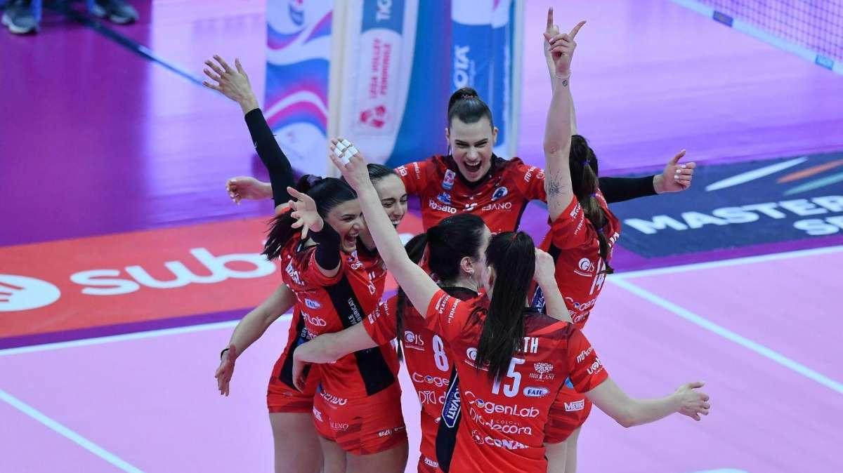 La Bartoccini sogna l'Europa! Sabato l'esordio nei playoff per la Challenge Cup