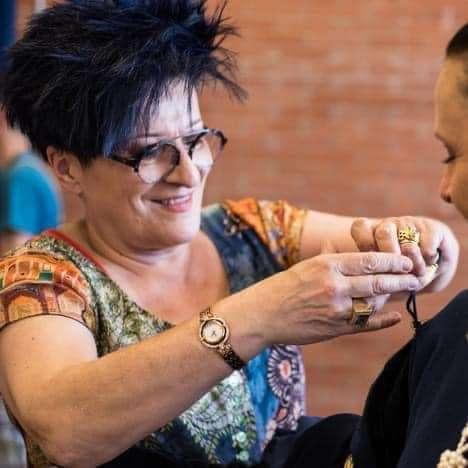 Città sconvolta! Ci ha lasciato la prof Giovanna, conosciuta anche come cantante e per l'impegno per Perugia 1416