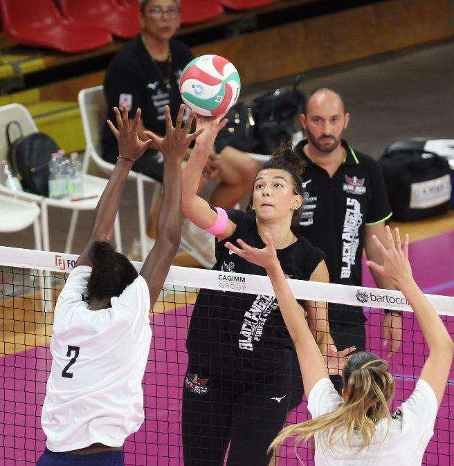 La Bartoccini vince nettamente a Perugia la prima amichevole della stagione