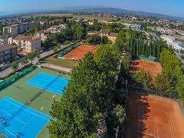 E' in Umbria una delle migliori scuole tennis d'Italia