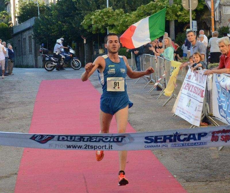 Grande festa a Monteluce per la Scarpinata dell'Assunta e gioia per la Podistica Lino Spagnoli