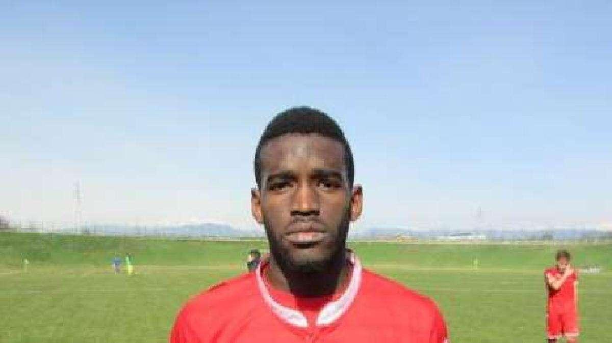 Vi ricordate l'attaccante Raphael Mirval con la maglia del Perugia? Eccolo di nuovo in Italia dalla Guadalupa