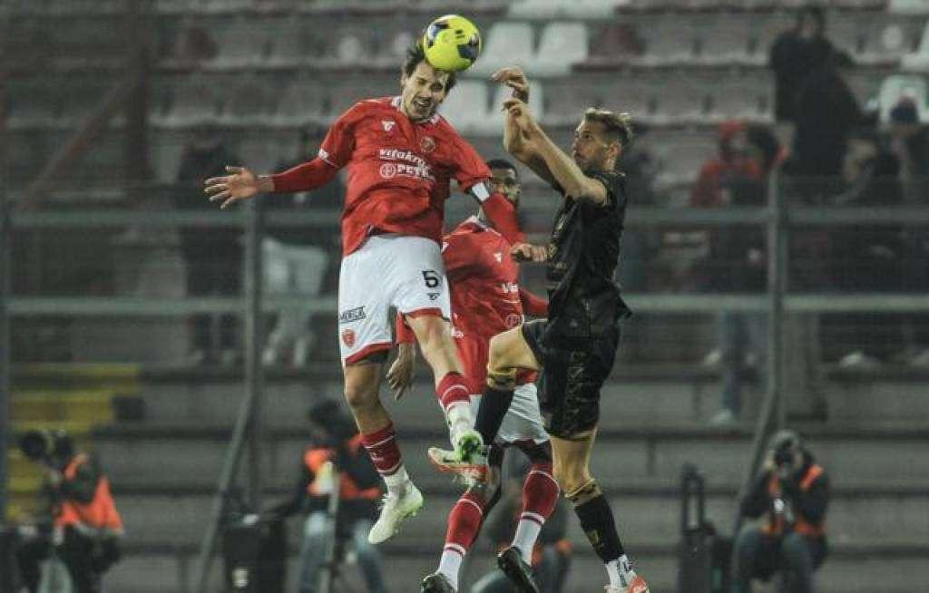 Alle 20.45 si gioca Vis Pesaro-Perugia: in palio tre punti pesantissimi per il Grifo