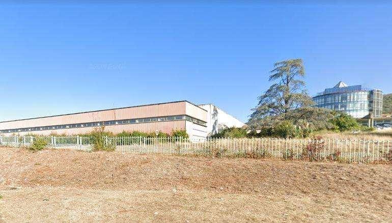 Un nuovo mega centro commerciale ad Ellera di Corciano: aprirà nei prossimi mesi nell'area ex Ellesse